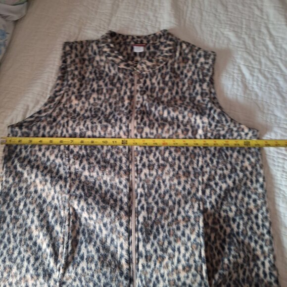 Tudor Court animal print vest - Picture 6 of 16